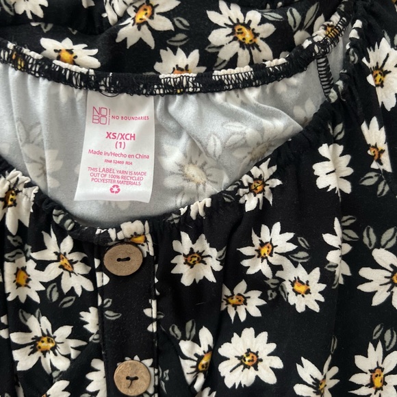 No Boundaries Mini Stretch Daisy Peasant Dress Sz XS - Picture 2 of 3